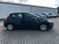 gebraucht Peugeot 308 Active*2 HAND*CHECKHEFT*GJREIFEN*HU NEU