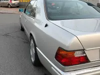 Gebraucht Mercedes E300 181 PS (133 kW) 1989 Silber Coupé