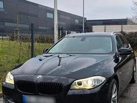 Gebraucht BMW 520 184 PS (135 kW) 2011 Schwarz Kombi