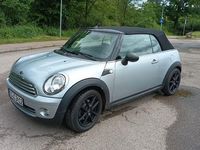 Käytetty Mini One Cabriolet 98 HP (72 kW) 2010 Hopea Avoauto