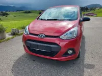 Gebraucht Hyundai i10 67 PS (49 kW) 2014 Rot Kleinwagen