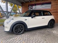 Gebraucht Mini Cooper 136 PS (100 kW) 2016 Weiß Kleinwagen
