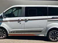 Gebraucht Ford Tourneo 185 PS (136 kW) 2021 Weiß Van / Kleinbus