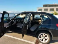 Gebraucht BMW X1 Sport Line 177 PS (130 kW) 2010 Schwarz SUV
