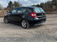 Gebraucht BMW 116 115 PS (84 kW) 2006 Schwarz Kleinwagen