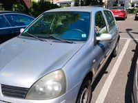 Gebraucht Renault Clio II 75 PS (55 kW) 2005 Silber Kleinwagen