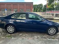 Gebraucht VW Jetta 150 PS (110 kW) 2007 Blau Limousine
