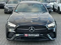 Gebraucht Mercedes E220 AMG 194 PS (142 kW) 2022 Schwarz Coupé