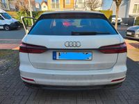 Gebraucht Audi A6 Sport 204 PS (150 kW) 2019 Weiß Limousine