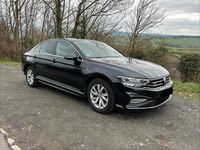 Gebraucht VW Passat R-line 150 PS (110 kW) 2019 Schwarz Limousine