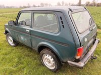 Second-hand Lada niva 81 CP (59 kW) 2010 Verde SUV