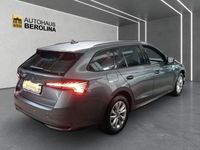 Gebraucht Skoda Octavia Selection 150 PS (110 kW) 2025 Grau Kombi