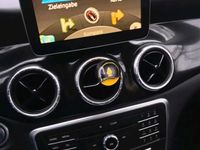Gebraucht Mercedes CLA180 Shooting Brake 122 PS (89 kW) 2017 Weiß Kombi