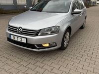 Gebraucht VW Passat 105 PS (77 kW) 2013 Silber Kombi