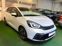 Gebraucht Honda Jazz Advance 122 PS (89 kW) 2025 Premium sunlight white Kleinwagen