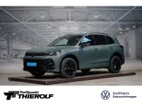 Gebraucht VW Tiguan Style 150 PS (110 kW) 2026 Grün SUV