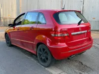 Gebraucht Mercedes B200 108 PS (79 kW) 2006 Rot Van / Kleinbus