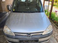 Second-hand Opel Combo 75 CP (55 kW) 2003 Argintiu Monovolum