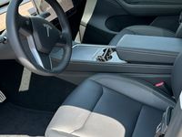 Gebraucht Tesla Model Y Performance 392 kW (534 PS) 2022 Schwarz SUV