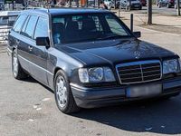 Gebraucht Mercedes E320 220 PS (161 kW) 1994 Schwarz Kombi