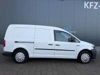 Usata VW Caddy 102 CV (75 kW) 2018 Bianco Monovolume