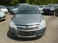 Gebraucht Opel Astra 105 PS (77 kW) 2008 Grau Limousine