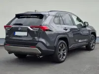 Gebraucht Toyota RAV4 Hybrid Active 222 PS (163 kW) 2023 Grau (metallic) SUV