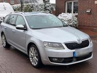 Gebraucht Skoda Octavia 150 PS (110 kW) 2016 Silber Kleinwagen
