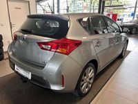 gebraucht Toyota Auris Hybrid Executive 1.8 Mehrzonenklima SHZ Keyless Entry Keyless Parklenkass. Fernlichtass.