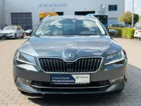 Gebraucht Skoda Superb Style 190 PS (139 kW) 2019 Grau Kombi