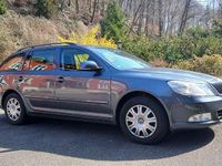 Gebraucht Skoda Octavia Ambiente 122 PS (89 kW) 2009 Grau Kombi