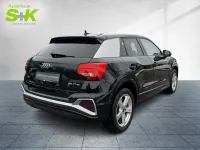 Gebraucht Audi Q2 S-Line 150 PS (110 kW) 2025 Mythosschwarz metallic, mythosschwarz metallic (schwarz) SUV