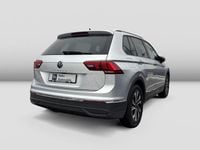 Gebraucht VW Tiguan Active 122 PS (89 kW) 2021 Silber SUV