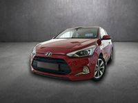 Gebraucht Hyundai i20 101 PS (74 kW) 2015 Rot Coupé