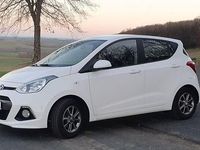 Gebraucht Hyundai i10 Edition 67 PS (49 kW) 2014 Weiß Kleinwagen
