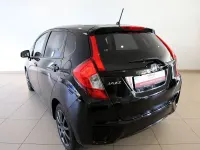 Gebraucht Honda Jazz Elegance 102 PS (75 kW) 2015 Schwarz Kleinwagen