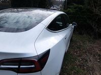Gebraucht Tesla Model 3 Standard Range Plus 239 kW (325 PS) 2020 Weiß Limousine