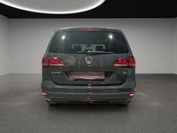 Gebraucht VW Sharan 150 PS (110 kW) 2017 Uranograu Van / Kleinbus