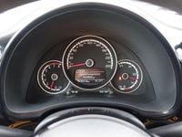 Gebraucht VW Beetle Cabriolet Basis 160 PS (117 kW) 2013 Schwarz Cabrio