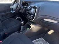 Używany Renault Captur Life 90 KM (66 kW) 2018 Niebieski SUV