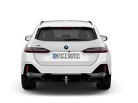 Neu BMW 530e Performance 299 PS (219 kW) 2026 Alpinweiß Kombi