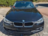 Gebraucht BMW 318 Advantage 136 PS (100 kW) 2019 Schwarz Kombi