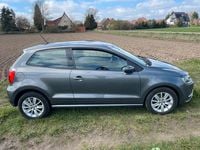 Gebraucht VW Polo Comfortline 90 PS (66 kW) 2016 Grau Kleinwagen