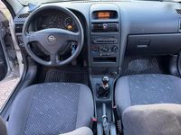 Gebraucht Opel Astra 101 PS (74 kW) 2001 Silber Kombi