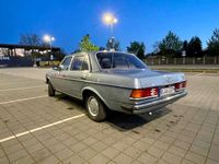 gebraucht Mercedes 230 Baureihe 123 E