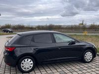 Usado Seat Leon ST 86 HP (63 kW) 2013 Preto Carrinha