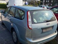 Gebraucht Ford Focus Ambiente 101 PS (74 kW) 2008 Blau Kombi