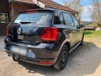 Gebraucht VW Polo 66 PS (48 kW) 2016 Schwarz Limousine