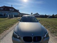 Gebraucht BMW 530 235 PS (172 kW) 2009 Gold Limousine