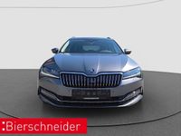 Gebraucht Skoda Superb Style 150 PS (110 kW) 2024 Grau Kombi